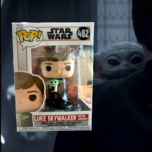 Funko Pop! Luke Skywalker with Grogu